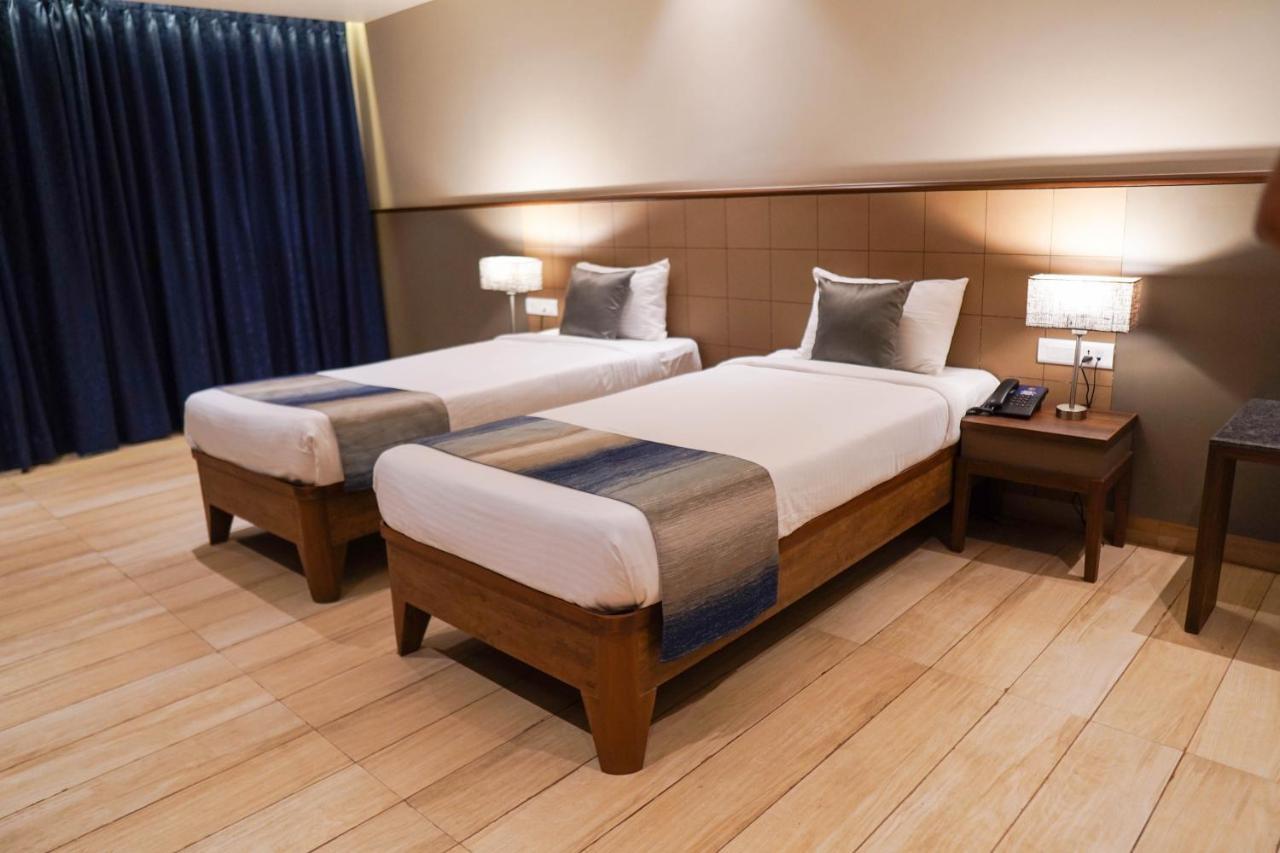 Cosmique Clarks Inn Suites Goa Madgaon Εξωτερικό φωτογραφία